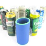 Ein Getränkekühler für 0,5L Dose Blau