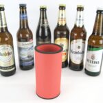 Ein Getränkekühler für 0,5L Flasche Orange