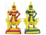 2x Yaksha Tempelwächter Rot und Grün Medium