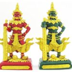 2x Yaksha Tempelwächter Rot und Grün Medium