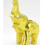 Wunderschöner kleiner handgeschnitzter Holz Elefant