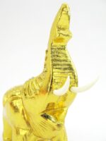 Wunderschöner kleiner handgeschnitzter Holz Elefant – Bild 9