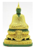 Ein großer "Smaragd-Buddha" (Phra Kaeo Morakot) Winterzeit