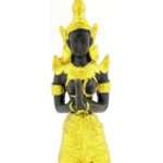 Eine schwarz-goldene Tempelwächterin - Teppanom - Medium