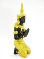 Eine schwarz-goldene Tempelwächterin - Teppanom - Medium – Bild 3