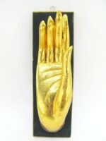 Eine goldene rechte XL Hand Buddha´s aus Echtholz