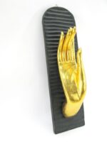 Eine goldene rechte XXL Hand Buddha´s aus Echtholz – Bild 3