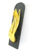 Eine goldene rechte XXL Hand Buddha´s aus Echtholz – Bild 4