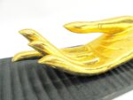 Eine goldene rechte XXL Hand Buddha´s aus Echtholz – Bild 9